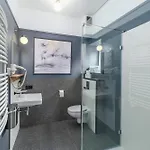 Grand Tulipan فندق مبيت وإفطار *