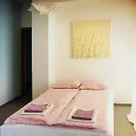 Grand Tulipan غدينيا